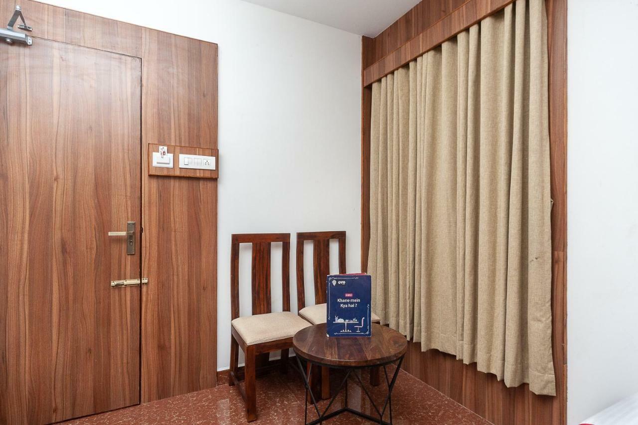 Oyo 29859 Rds Guest House Ambur Bagian luar foto