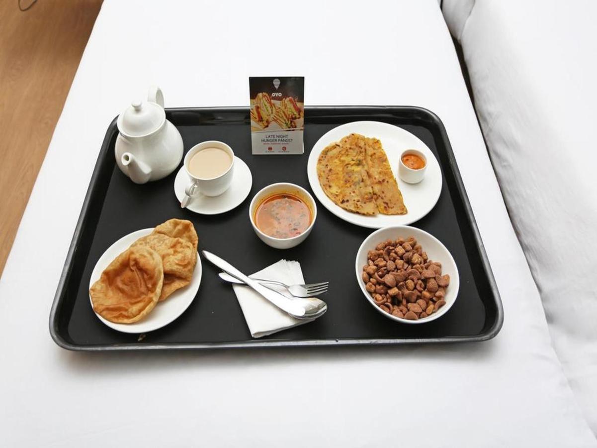 Oyo 29859 Rds Guest House Ambur Bagian luar foto